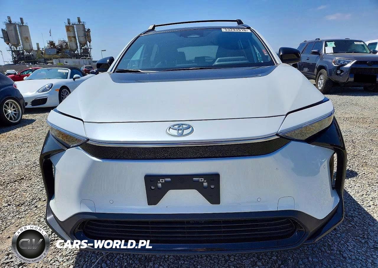 2025 Toyota Bz4X Xle VIN:JTMAAAAAXSA067295 - 5