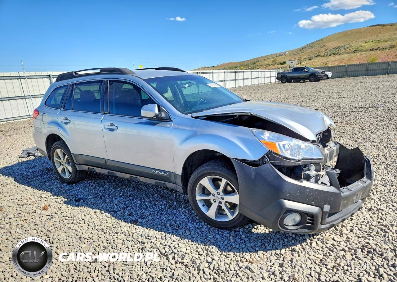 2013 Subaru Outback 2.5I Premium VIN:4S4BRBCC9D3210953 - 4