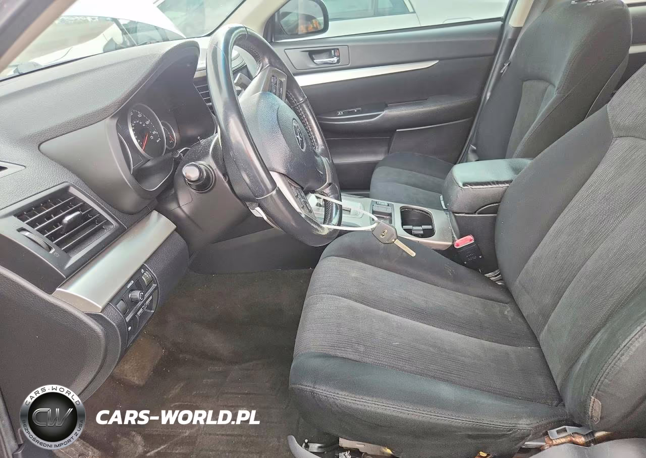 2013 Subaru Outback 2.5I Premium VIN:4S4BRBCC9D3210953 - 7