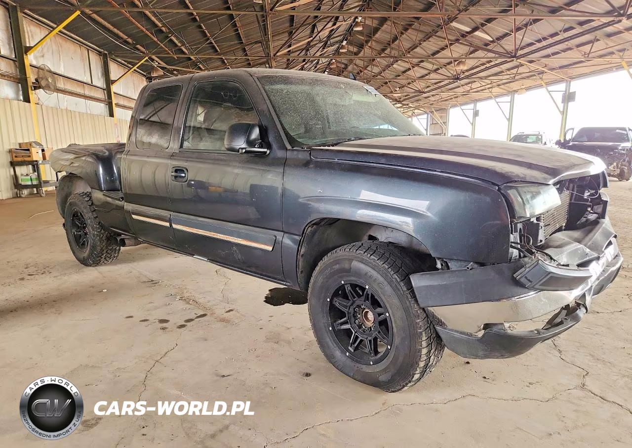 2004 Chevrolet Silverado C1500 VIN:1GCEC19V64Z268117 - 4