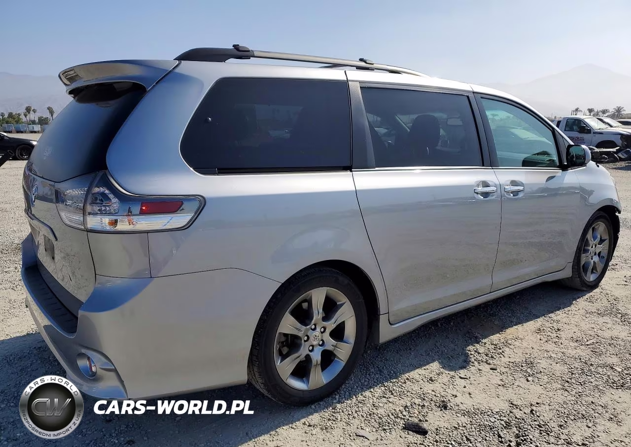 2014 Toyota Sienna Sport VIN:5TDXK3DC8ES506842 - 3