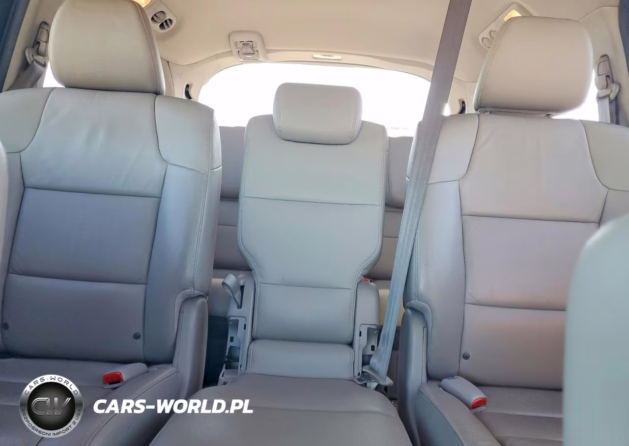 2012 Honda Odyssey Touring VIN:5FNRL5H96CB128473 - 10