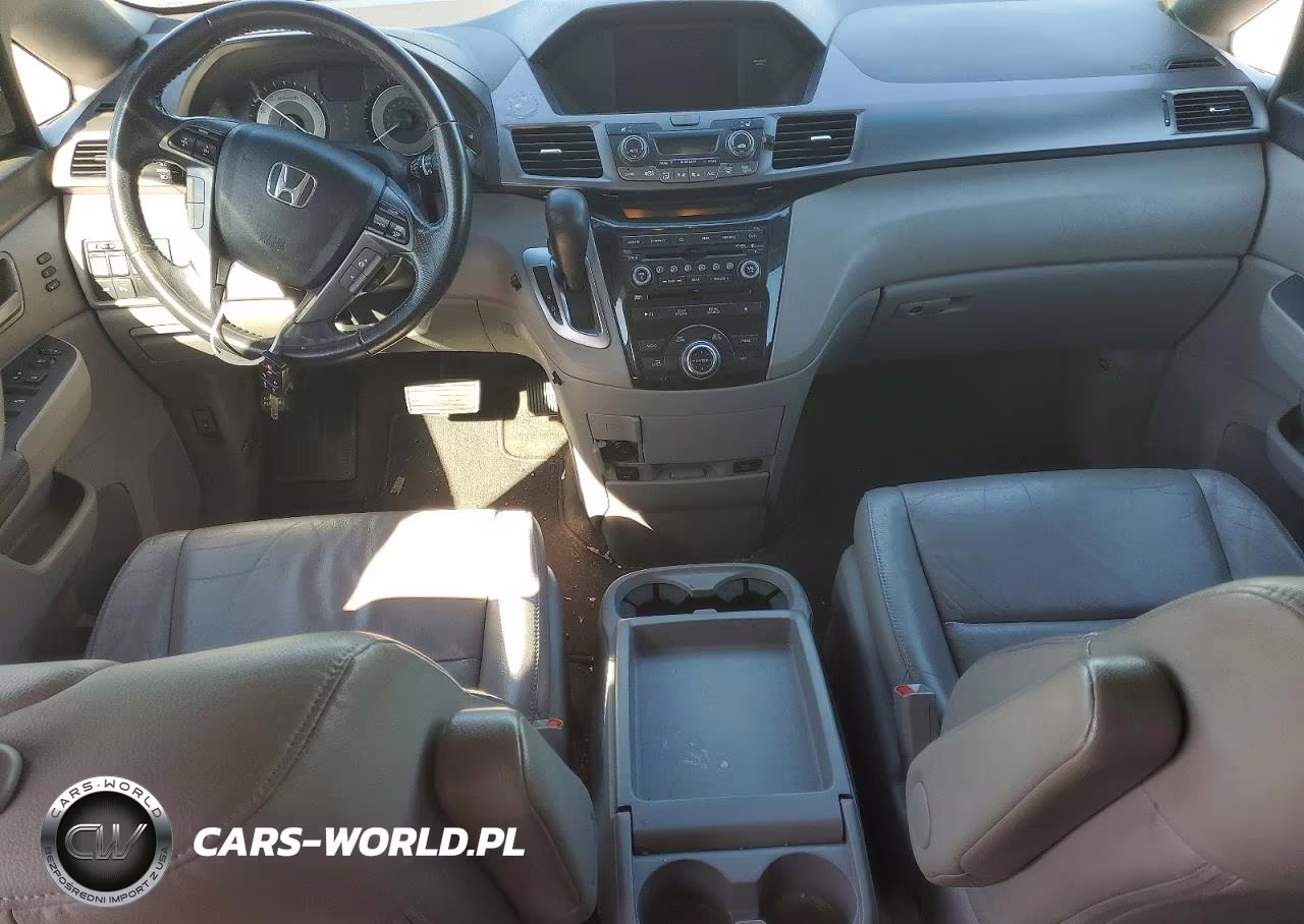 2012 Honda Odyssey Touring VIN:5FNRL5H96CB128473 - 8