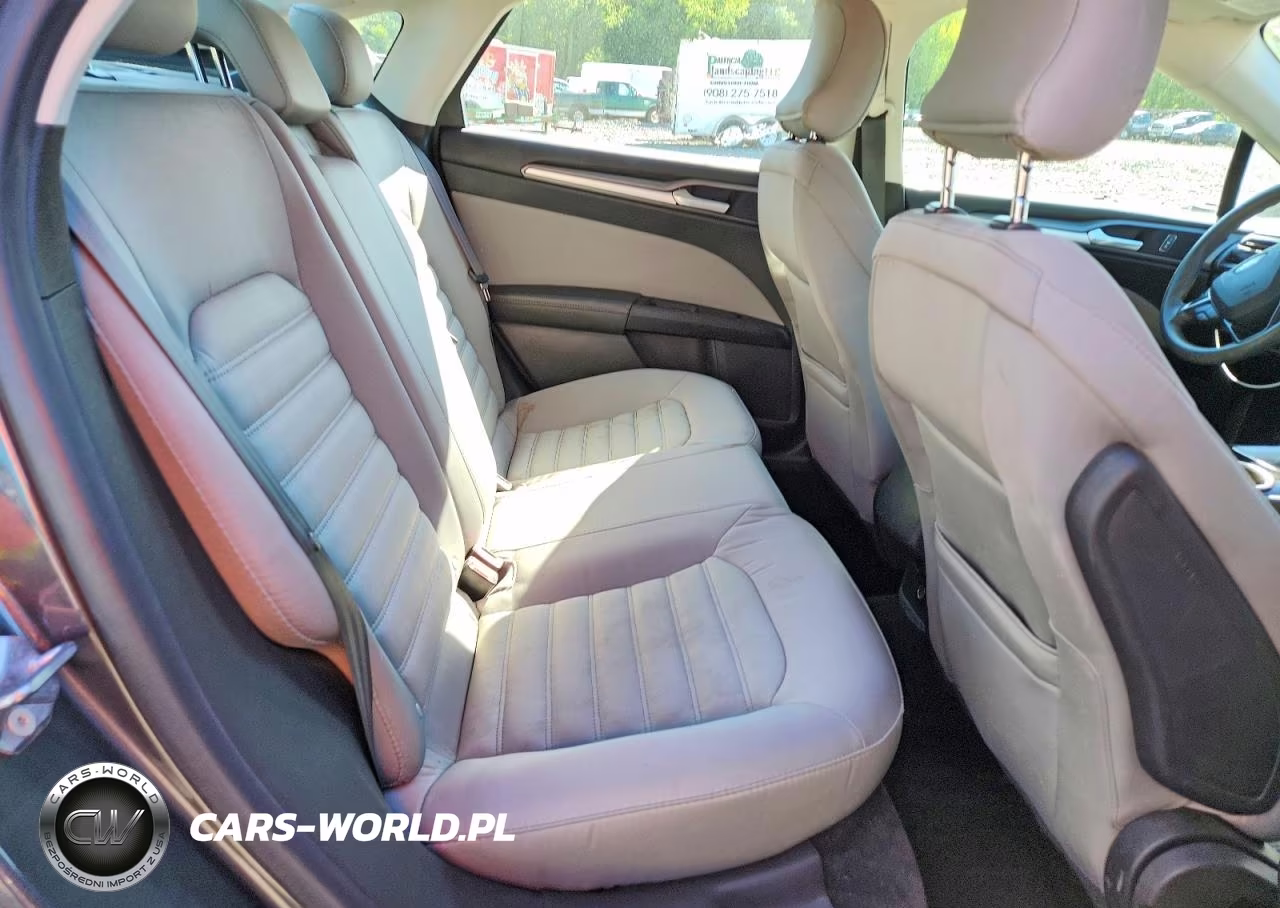 2015 Ford Fusion S VIN:3FA6P0G7XFR178294 - 10