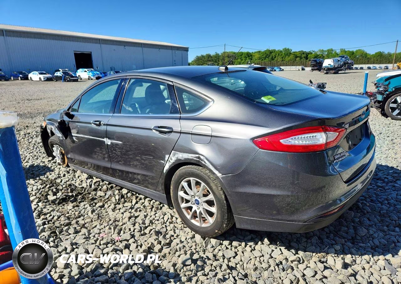 2015 Ford Fusion S VIN:3FA6P0G7XFR178294 - 2