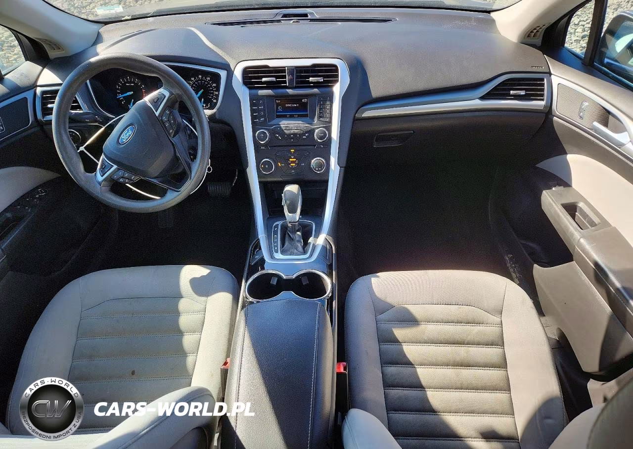 2015 Ford Fusion S VIN:3FA6P0G7XFR178294 - 8