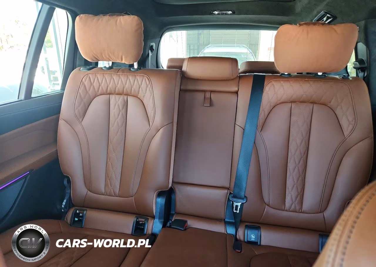 2024 BMW X7 M60I VIN:5UX33EM03R9U74947 - 10