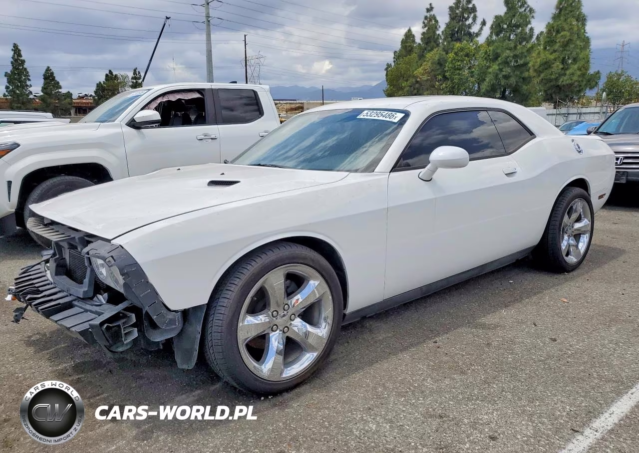 2014 Dodge Challenger Sxt