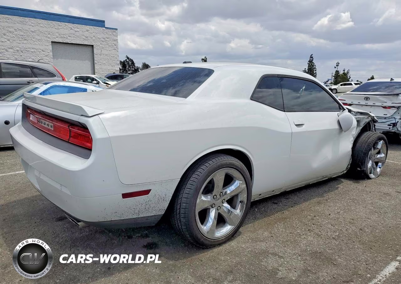 2014 Dodge Challenger Sxt VIN:2C3CDYAG7EH105234 - 3