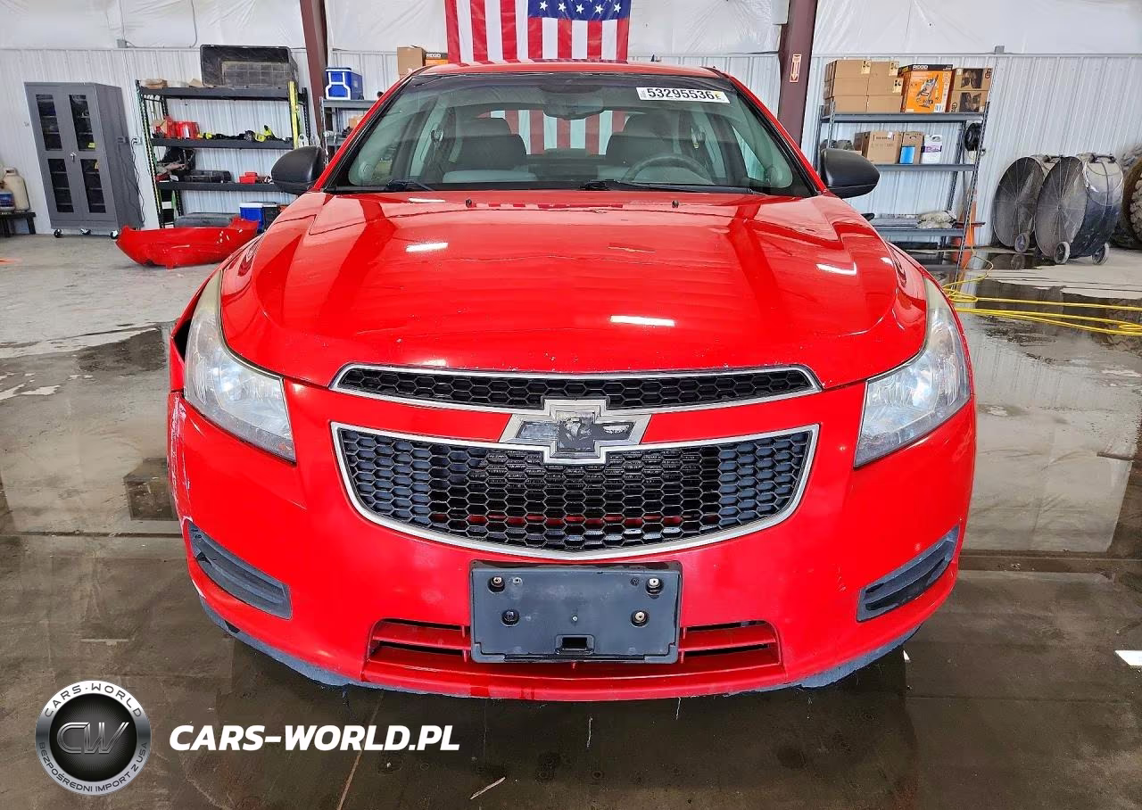 2014 Chevrolet Cruze Ls VIN:1G1PA5SH7E7441305 - 5