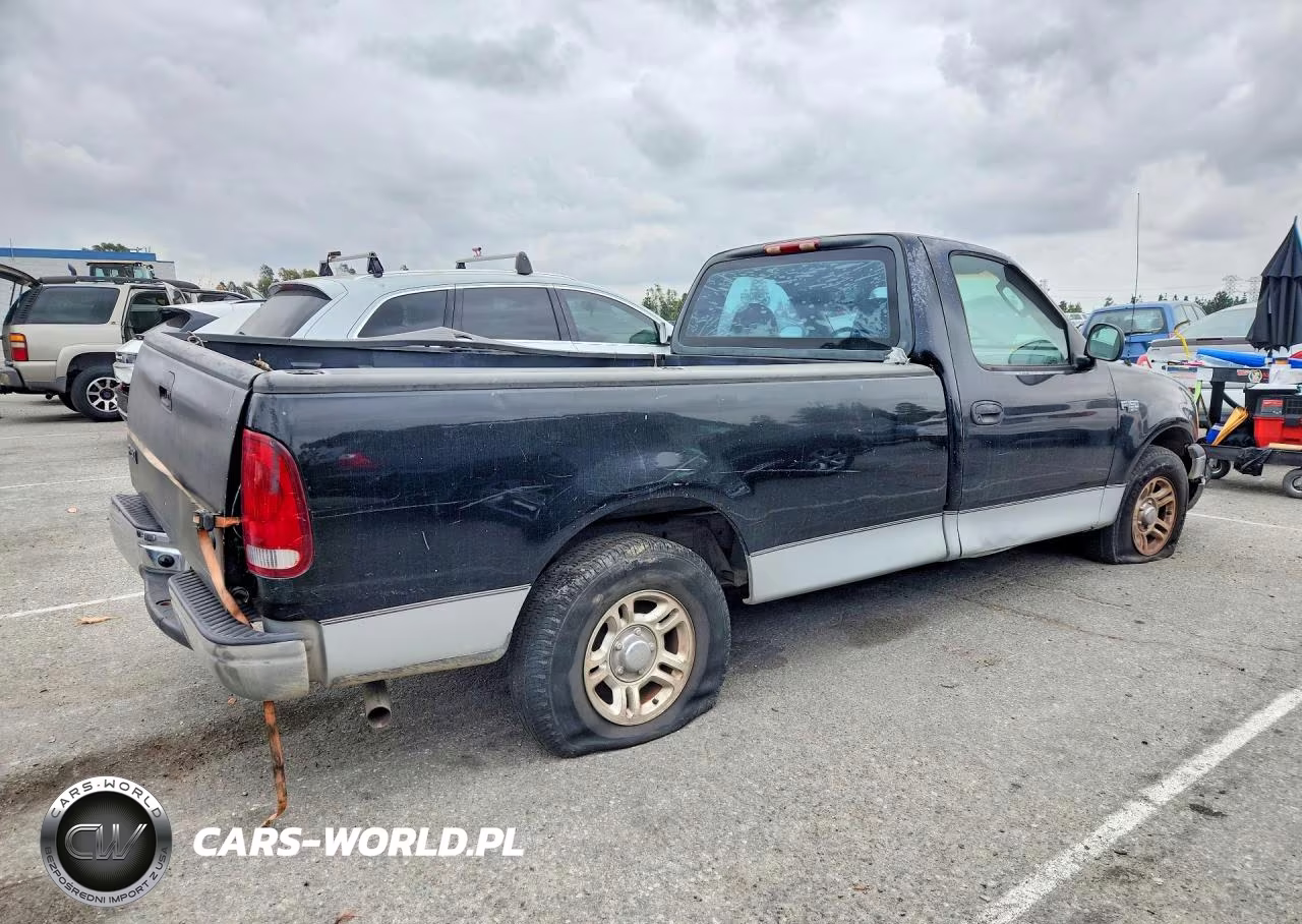 2003 Ford F150 VIN:2FTRF17243CA69886 - 3
