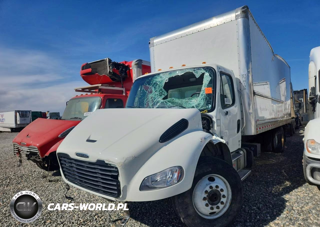 2023 Freightliner M2 106 Med - Box Truck