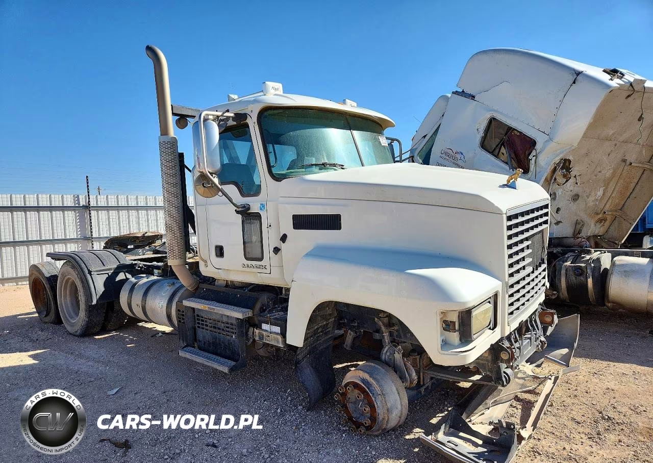 2018 Mack 600 Chu600