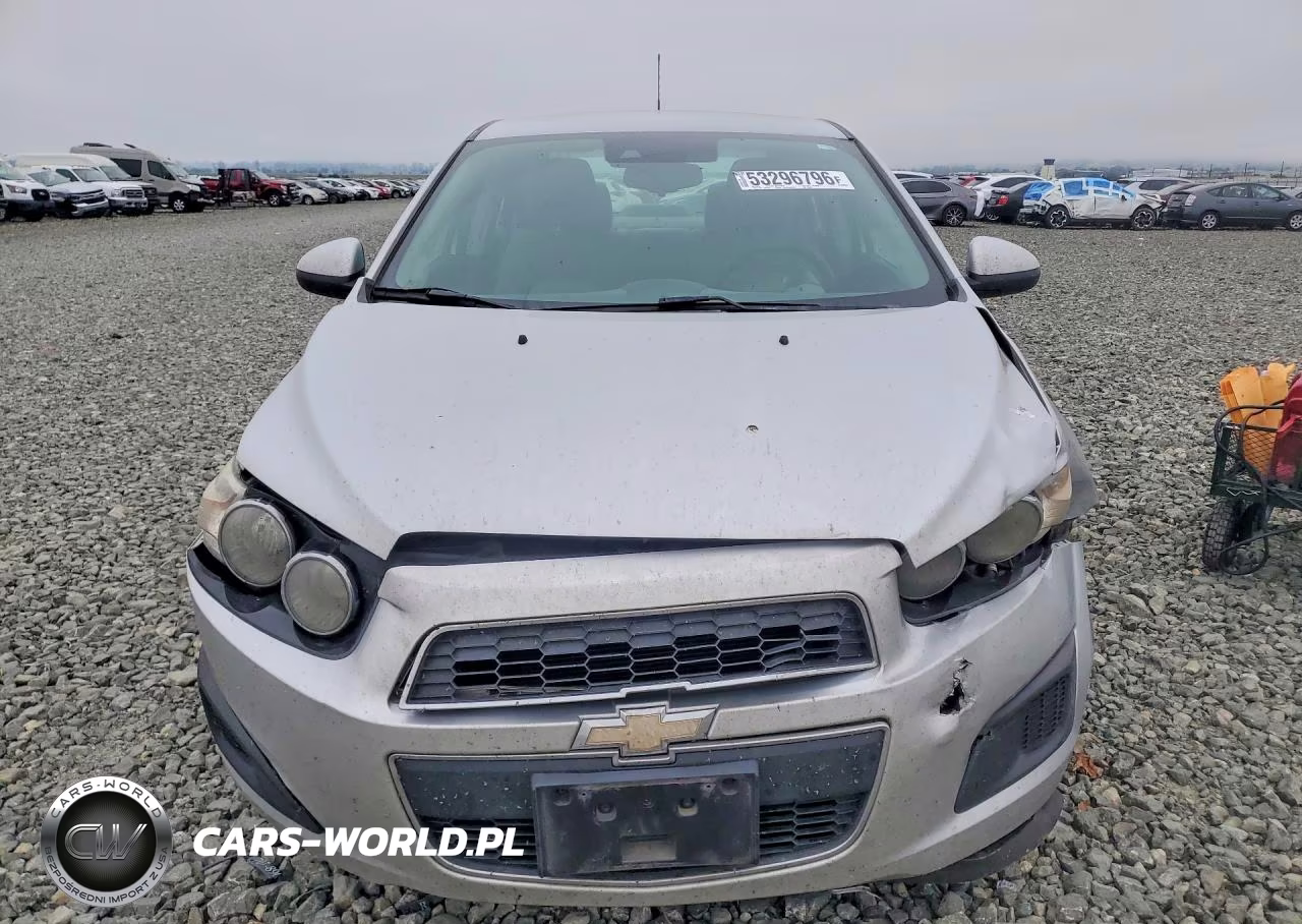 2015 Chevrolet Sonic Lt VIN:1G1JC5SB2F4145820 - 5