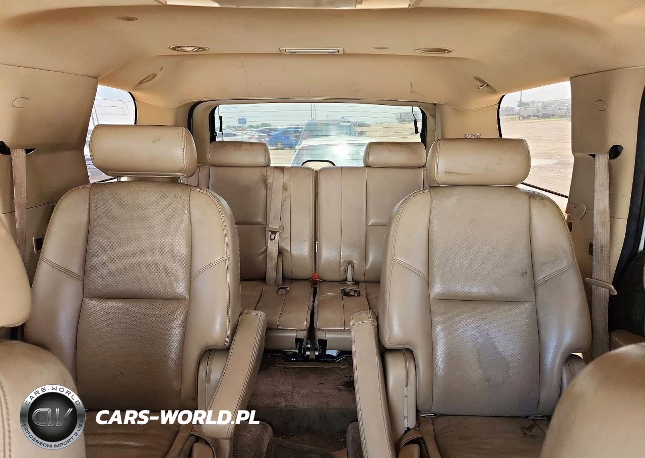 2010 GMC Yukon Denali VIN:1GKUCEEF2AR230790 - 10
