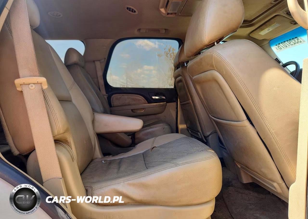 2010 GMC Yukon Denali VIN:1GKUCEEF2AR230790 - 11
