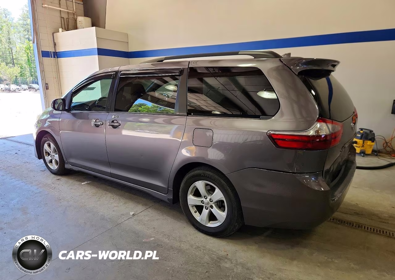 2020 Toyota Sienna Le VIN:5TDKZ3DCXLS059160 - 2