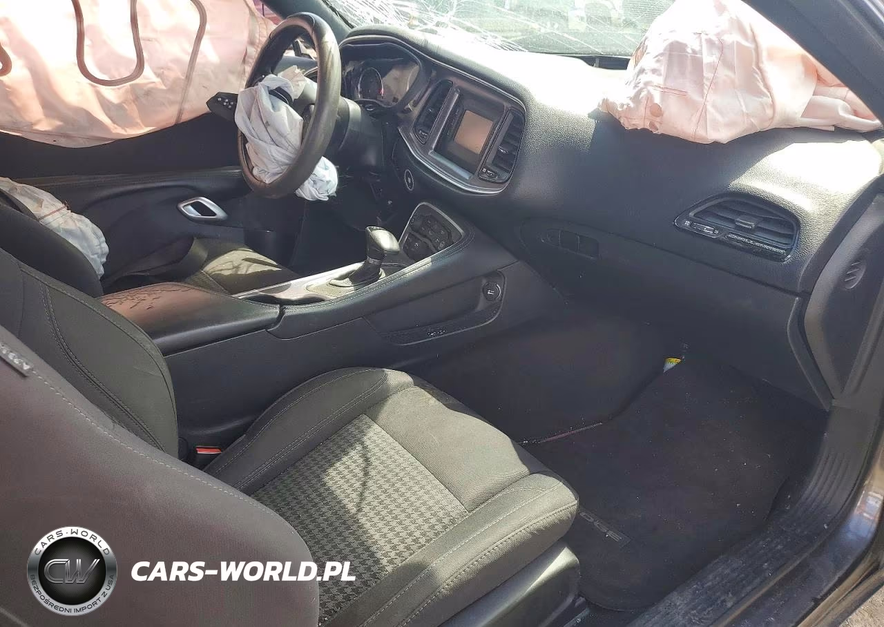 2017 Dodge Challenger Sxt VIN:2C3CDZAG2HH611192 - 8