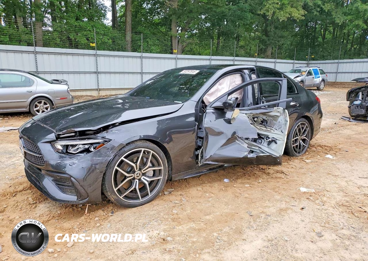 2022 Mercedes-Benz C 300 – zdjęcie 1 z 12