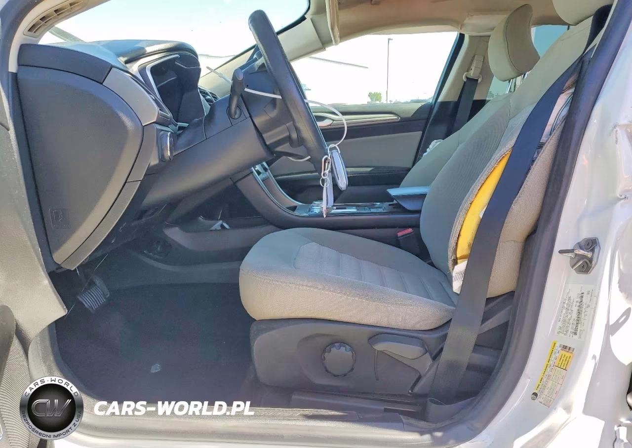 2017 Ford Fusion S Hybrid VIN:3FA6P0UUXHR247675 - 7