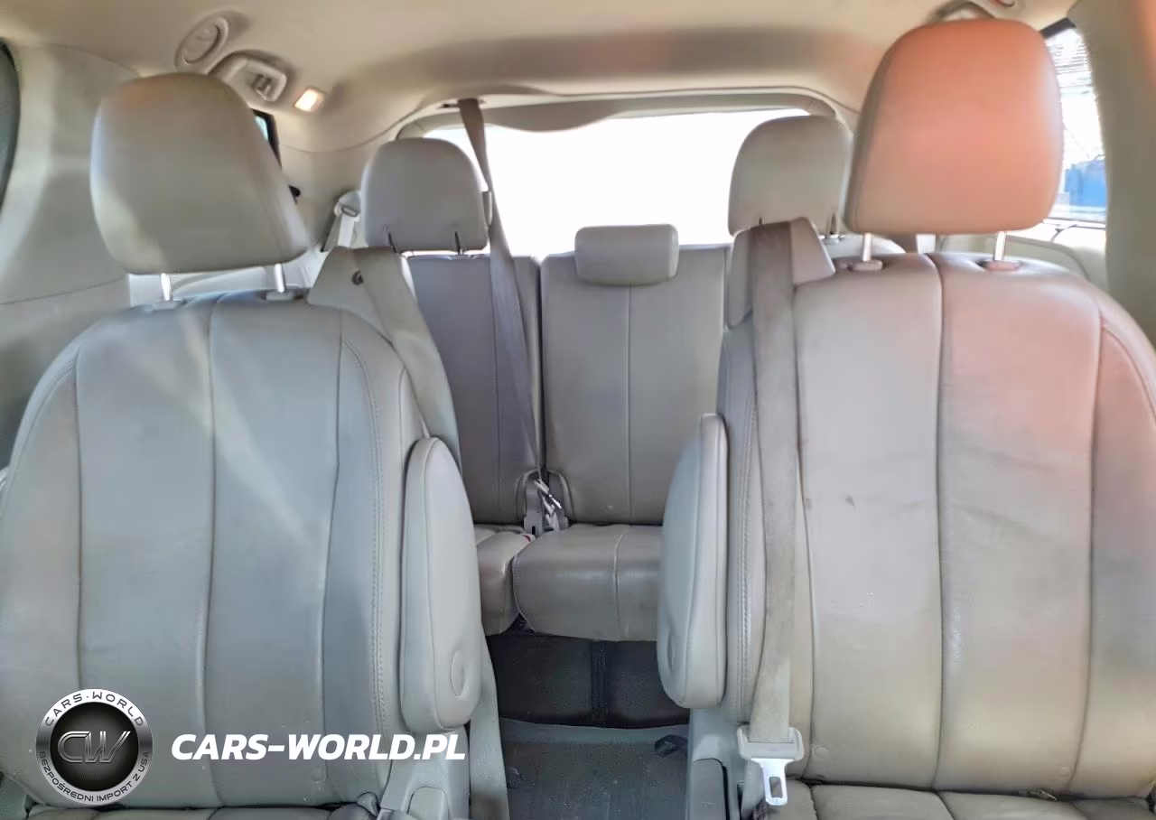 2013 Toyota Sienna Xle 7-Passenger VIN:5TDDK3DC9DS062761 - 10