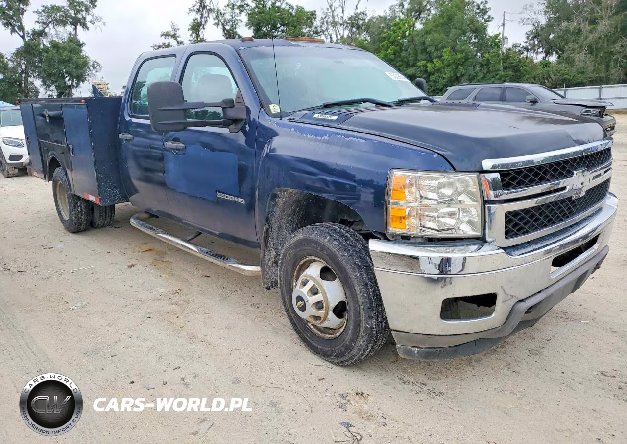 2013 Chevrolet Silverado C3500 VIN:1GB4CZCG5DF126321 - 4