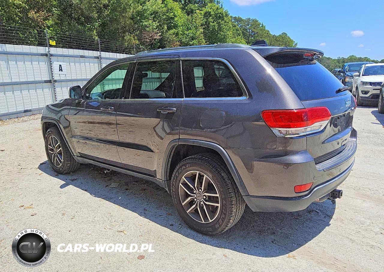 2019 Jeep Grand Cherokee Laredo VIN:1C4RJEAGXKC852323 - 2