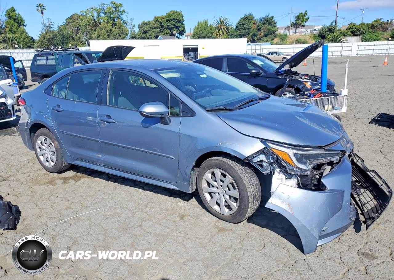 2024 Toyota Corolla Hybrid Le VIN:JTDBCMFEXR3041211 - 4