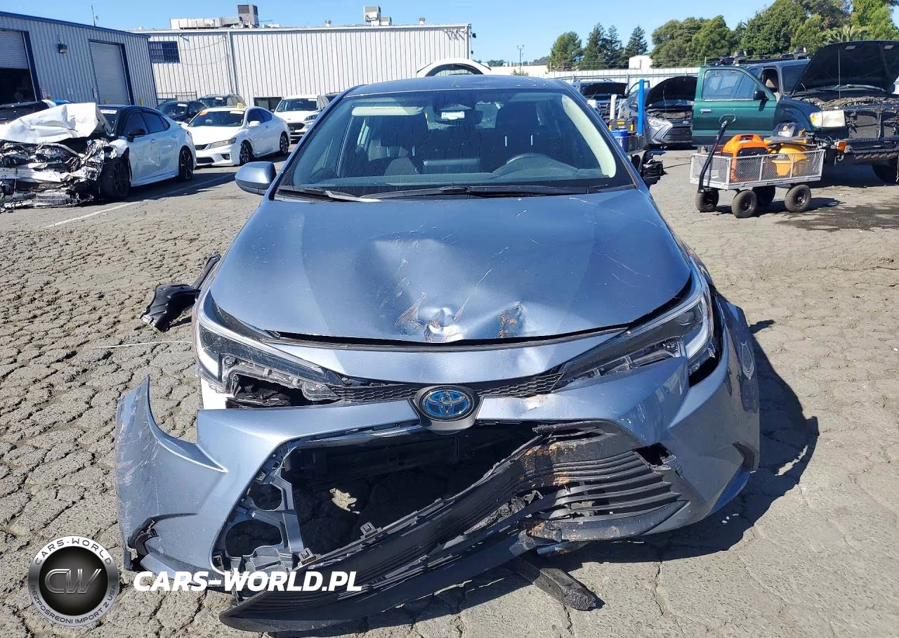 2024 Toyota Corolla Hybrid Le VIN:JTDBCMFEXR3041211 - 5
