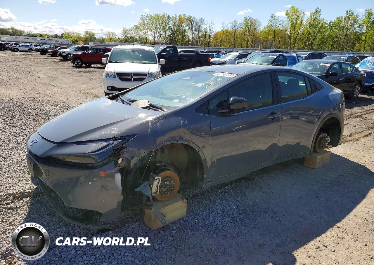 2025 Toyota Prius Le
