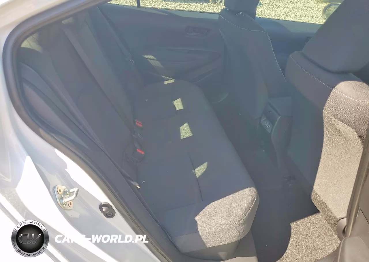 2025 Toyota Corolla Hybrid Le VIN:JTDBCMFE0S3099804 - 10