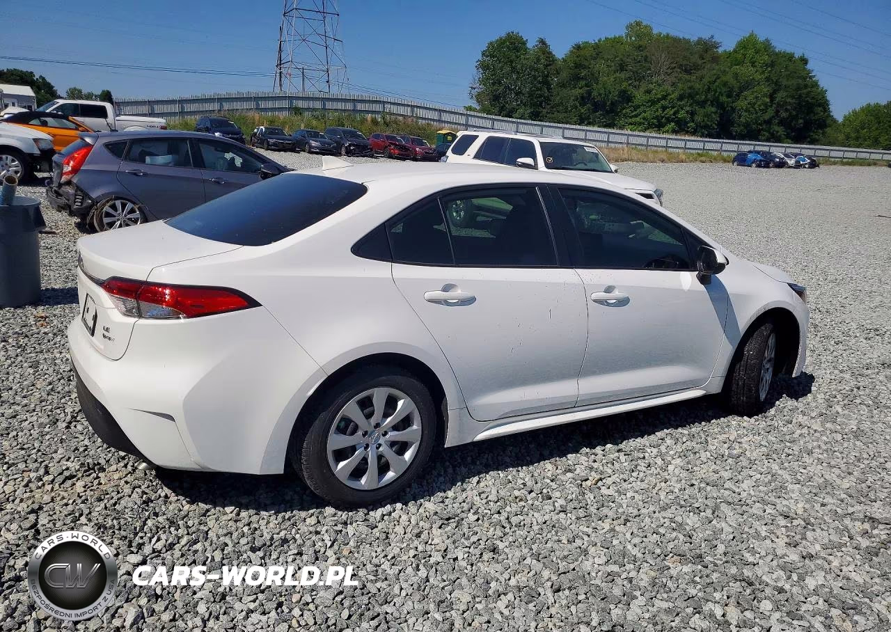 2025 Toyota Corolla Hybrid Le VIN:JTDBCMFE0S3099804 - 3