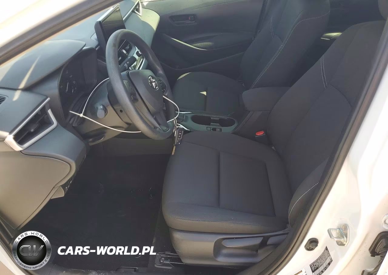 2025 Toyota Corolla Hybrid Le VIN:JTDBCMFE0S3099804 - 7