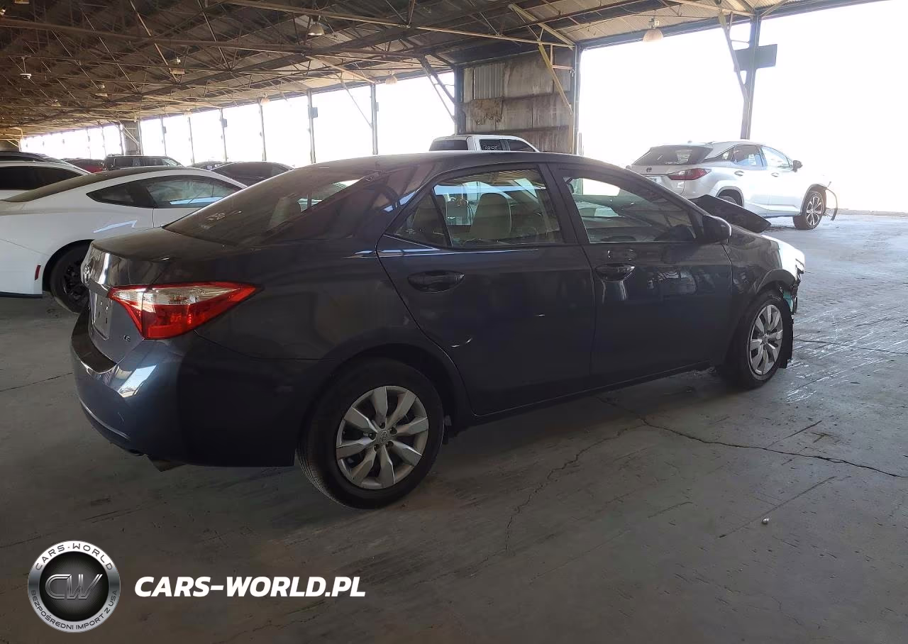 2016 Toyota Corolla VIN:5YFBURHE2GP413717 - 3