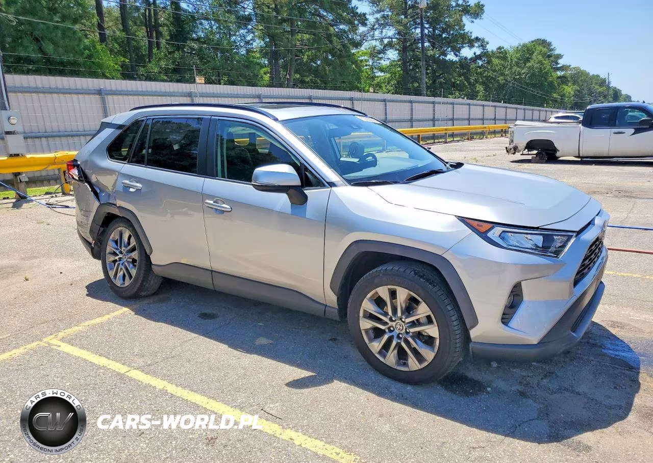 2020 Toyota Rav4 Xle Premium VIN:JTMC1RFV0LJ021737 - 4