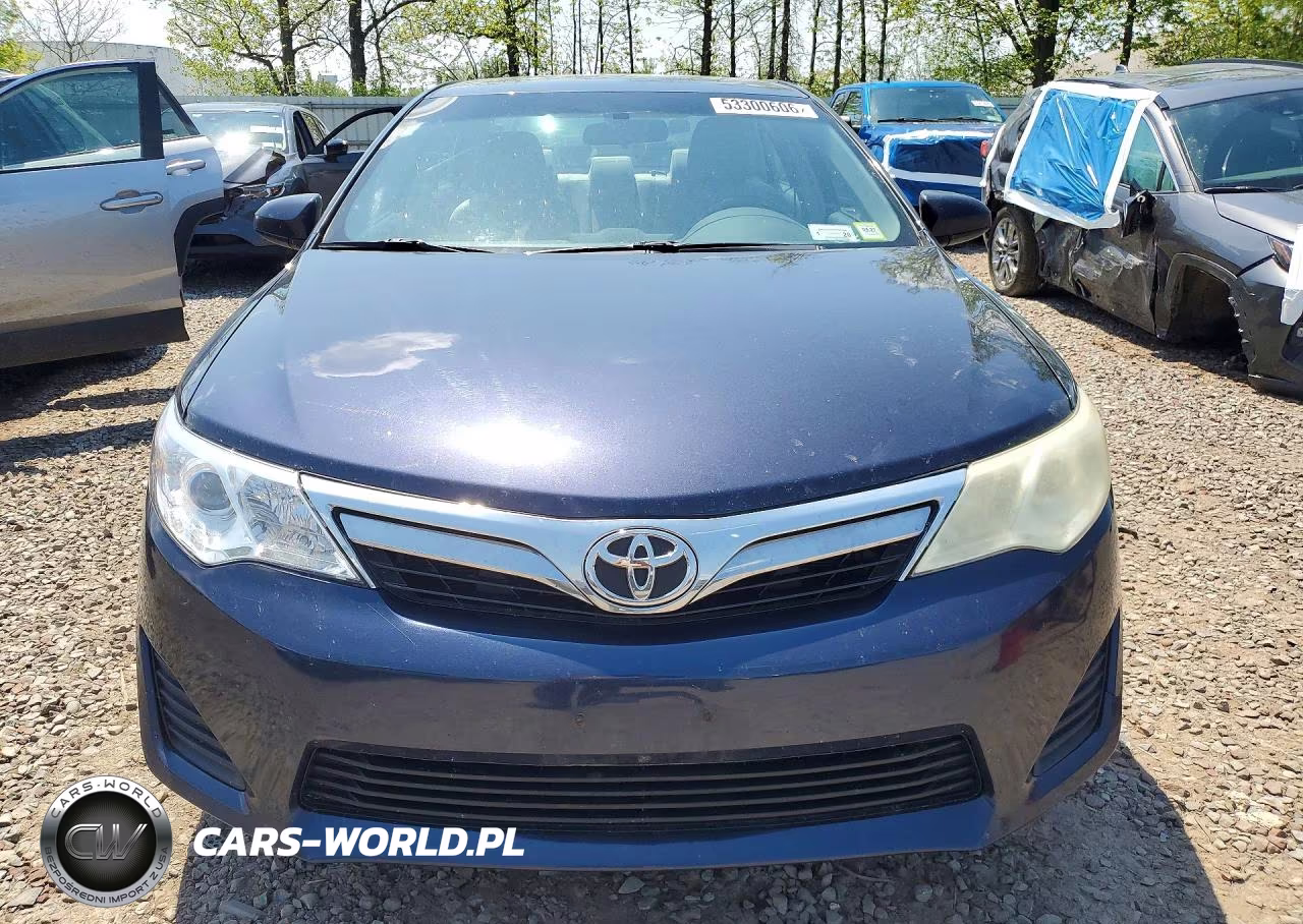 2014 Toyota Camry Le VIN:4T4BF1FK3ER391376 - 5