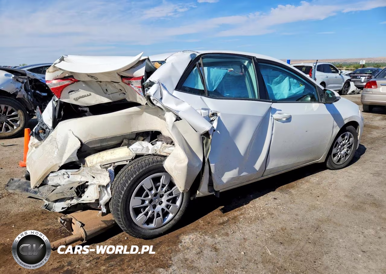 2015 Toyota Corolla S VIN:2T1BURHE7FC363718 - 3