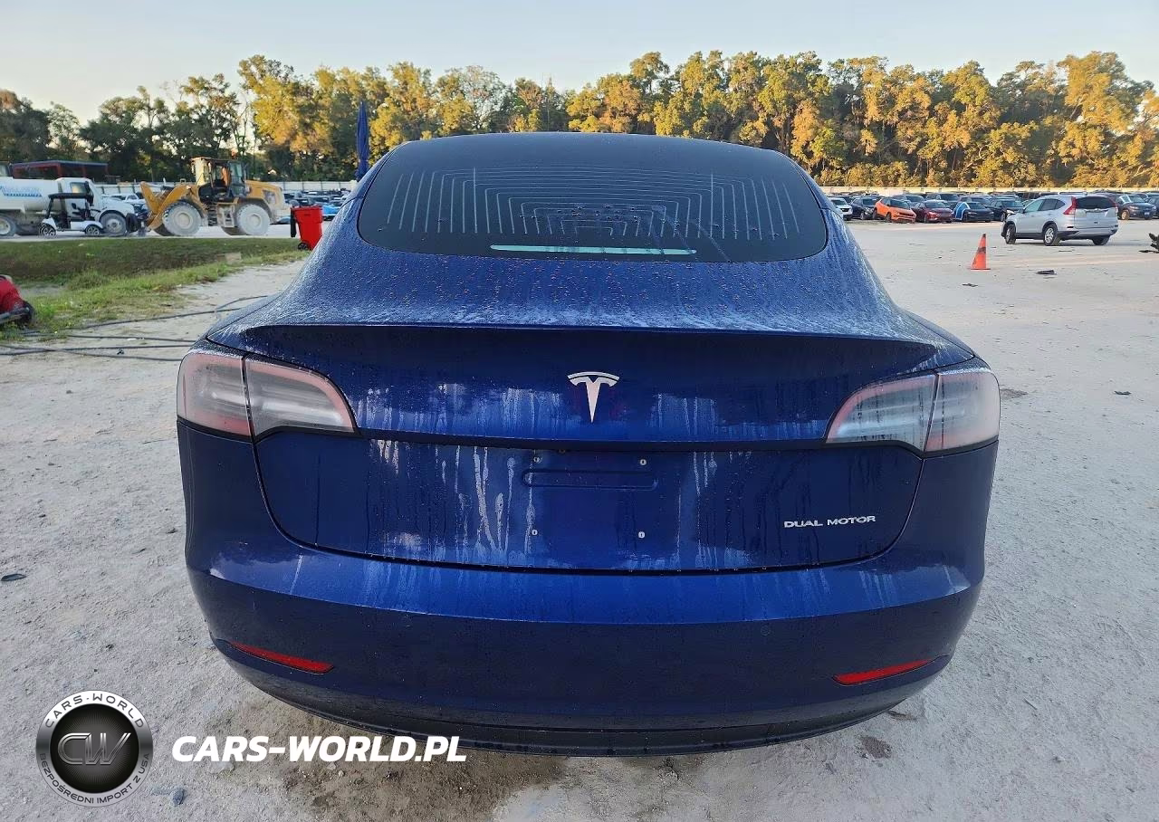2018 Tesla Model 3 VIN:5YJ3E1EB1JF115000 - 6