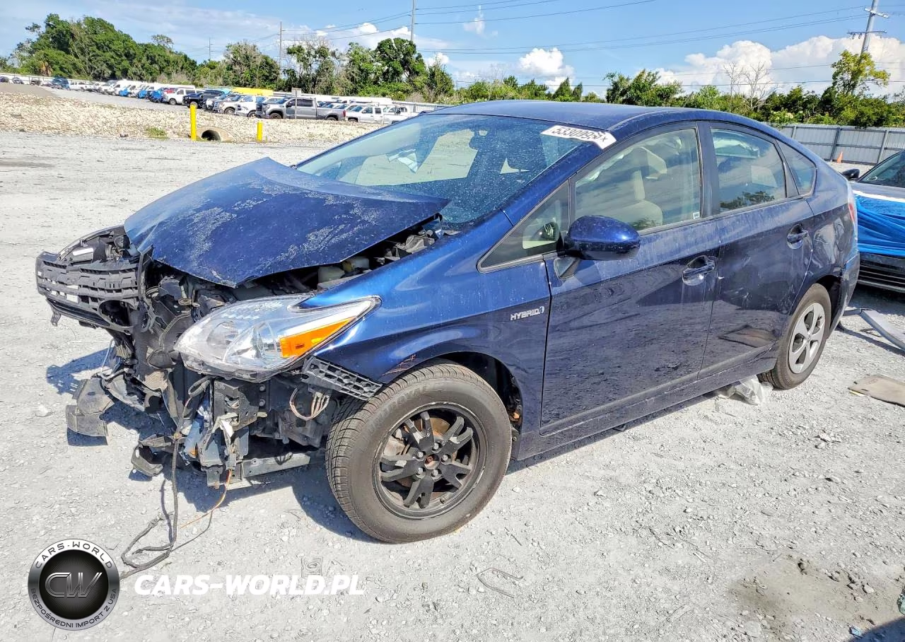 2014 Toyota Prius Two – zdjęcie 1 z 14