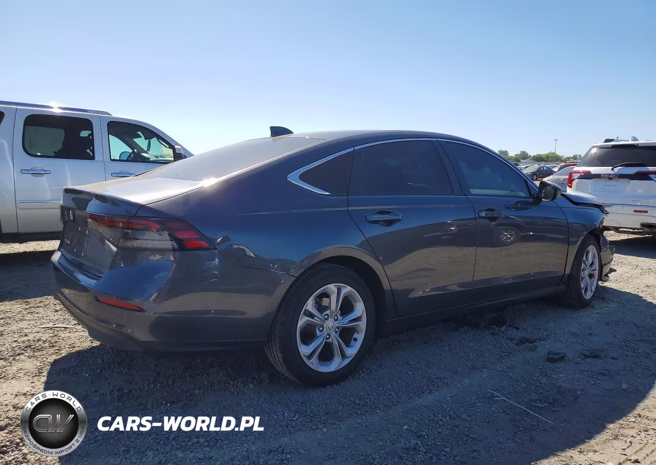 2025 Honda Accord Lx VIN:1HGCY1F27SA032768 - 3