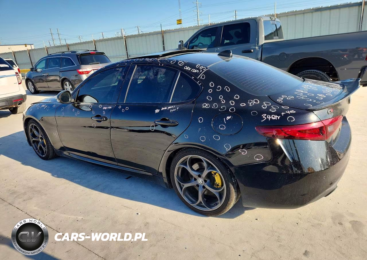 2019 Alfa Romeo Giulia Ti VIN:ZARFANBN3K7623125 - 2