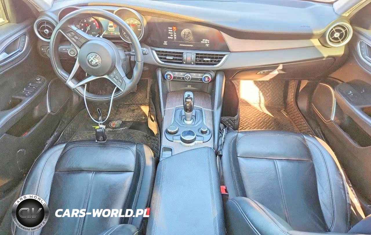 2019 Alfa Romeo Giulia Ti VIN:ZARFANBN3K7623125 - 8