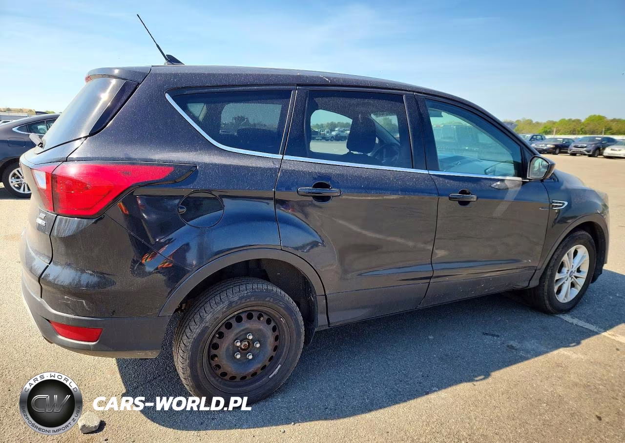 2019 Ford Escape Se VIN:1FMCU9GD0KUB90730 - 3
