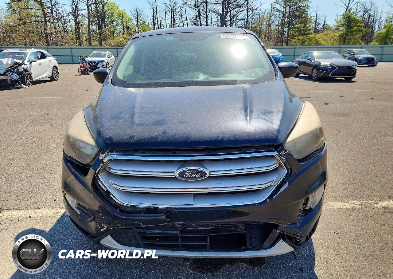 2019 Ford Escape Se VIN:1FMCU9GD0KUB90730 - 5