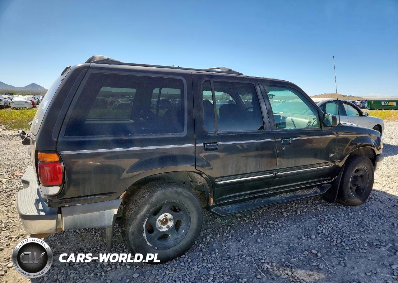 1998 Ford Explorer VIN:1FMZU34E2WZB83470 - 3