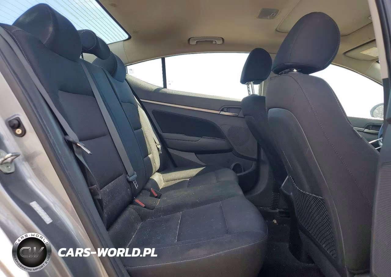 2018 Hyundai Elantra Value Edition VIN:KMHD84LF8JU521619 - 10