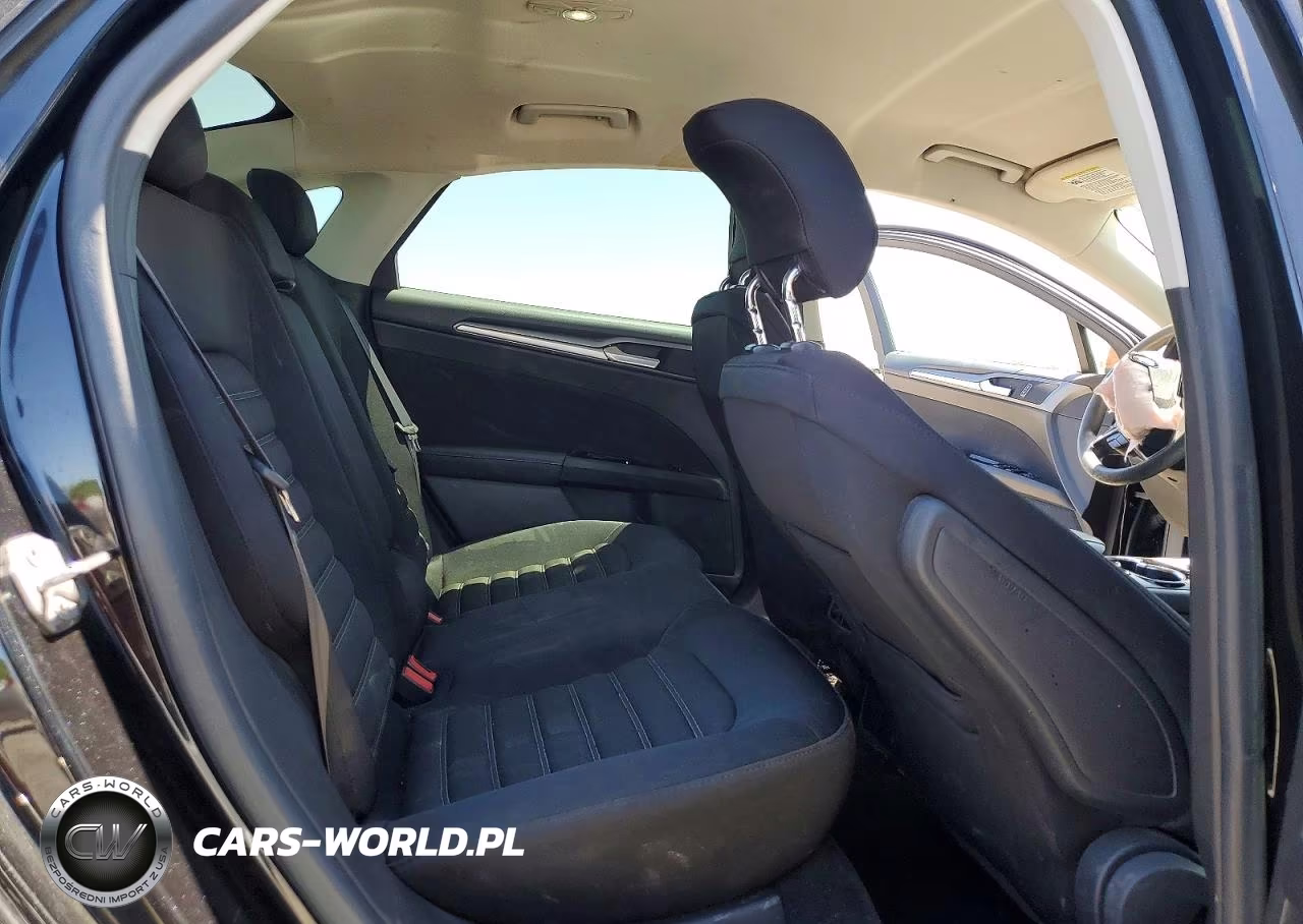 2014 Ford Fusion Se VIN:3FA6P0H73ER228305 - 10