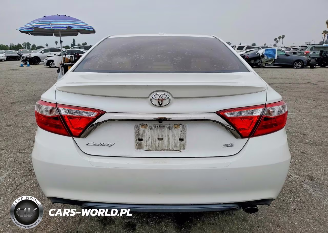 2017 Toyota Camry Se VIN:4T1BF1FK2HU329613 - 6