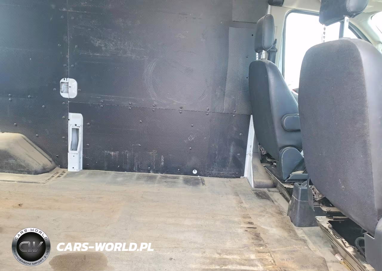 2020 Ford Transit T-250 VIN:1FTBR1C84LKB51986 - 11