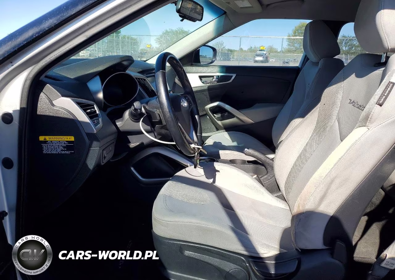 2012 Hyundai Veloster Base VIN:KMHTC6AD8CU065552 - 7
